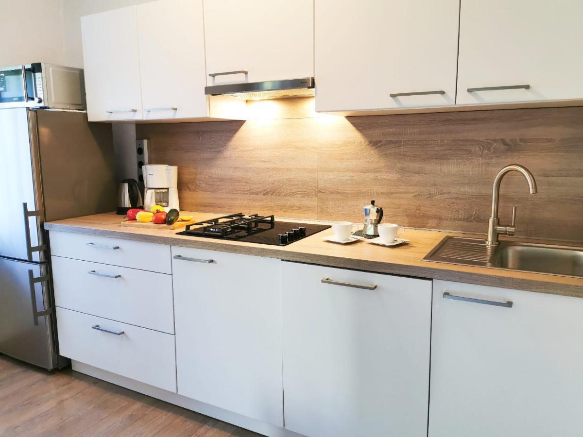Apartment Samlandin Крк Екстер'єр фото